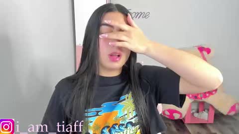 Snapshot of tifany_tay2 chatting on October 2025 06:14:01 AM hey am julietha online show from October 2025 06:14:01 AM