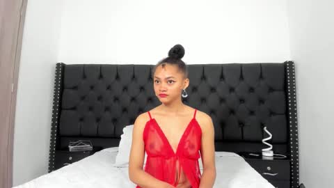 Snapshot of tifanybrown_ chatting on November 2025 10:21:01 PM Tifany online show from November 2025 10:21:01 PM