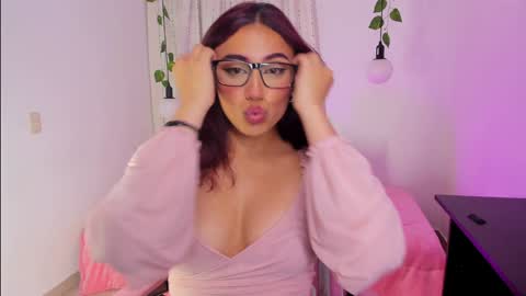 Tiffany online show from January 2025 02:41:01 AM