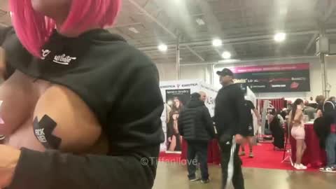 Tiffani Love online show from December 2024 02:42:01 AM