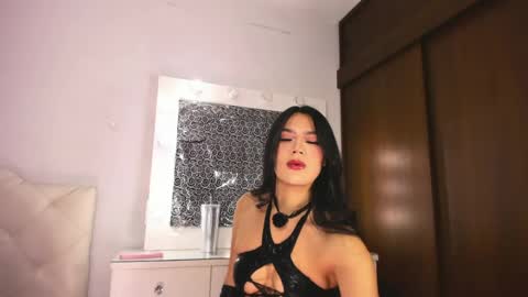 Snapshot of tiffanny_quinn chatting on April 2026 03:34:01 AM Tiff online show from April 2026 03:34:01 AM