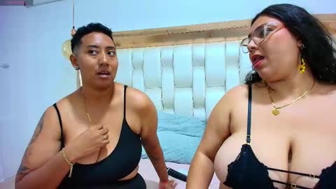 Tiffany and Stacy online show from November 2025 07:58:01 PM