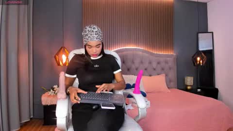 Snapshot of tiffany__charm_ chatting on January 2026 03:20:02 AM tiffany__charm_ online show from January 2026 03:20:02 AM