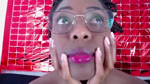 Tiffany online show from February 2025 03:32:01 AM