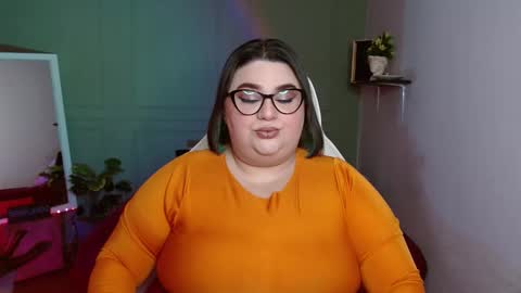 Snapshot of tiffany_laurens chatting on January 2025 08:56:01 AM dont forget ask for custom vids online show from January 2025 08:56:01 AM