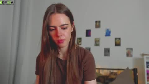 Snapshot of tiffany_loong chatting on April 2026 11:40:02 PM tiffany online show from April 2026 11:40:02 PM