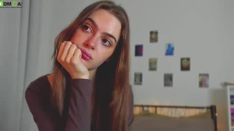 Snapshot of tiffany_loong chatting on April 2026 11:50:01 PM tiffany online show from April 2026 11:50:01 PM