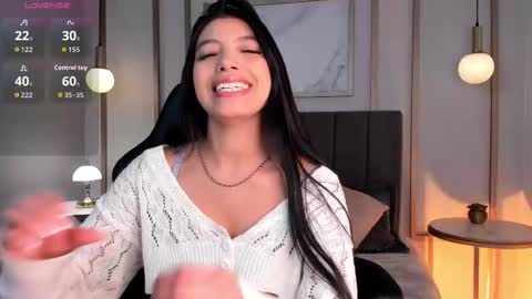 Snapshot of tiffany_low chatting on September 2025 12:50:02 PM tiffany_low online show from September 2025 12:50:02 PM