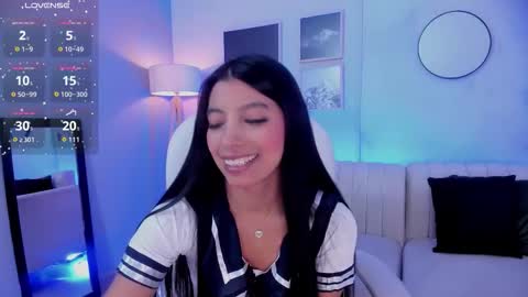 Snapshot of tiffany_low chatting on November 2025 03:24:01 PM tiffany_low online show from November 2025 03:24:01 PM