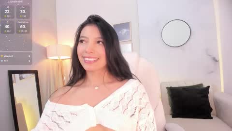 Snapshot of tiffany_low chatting on November 2025 01:33:01 PM tiffany_low online show from November 2025 01:33:01 PM