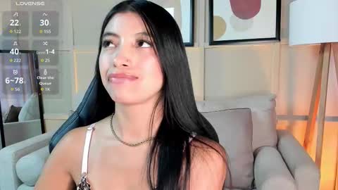 Snapshot of tiffany_low chatting on March 2026 03:27:01 PM tiffany_low online show from March 2026 03:27:01 PM