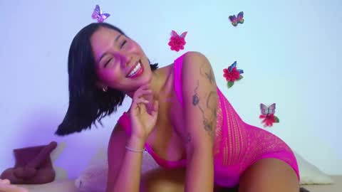 Snapshot of tiffany_magic chatting on March 2026 05:33:02 AM TIFF online show from March 2026 05:33:02 AM