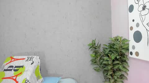 tiffany_mendez online show from December 2025 12:09:01 PM