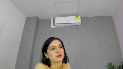 tiffany_mendez online show from March 2026 12:11:01 PM