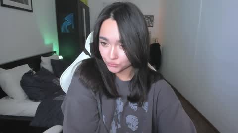 Snapshot of tiffanyflynn chatting on December 2024 09:53:02 PM Tiffany online show from December 2024 09:53:02 PM