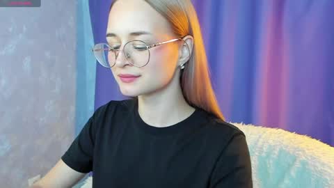 Snapshot of tiffanyhunt chatting on December 2024 02:17:01 PM Tiffany online show from December 2024 02:17:01 PM