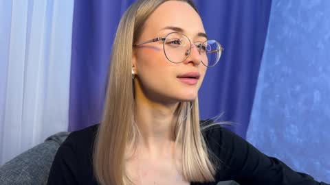 Snapshot of tiffanyhunt chatting on December 2024 05:33:01 PM Tiffany online show from December 2024 05:33:01 PM