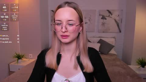 Snapshot of tiffanyhunt chatting on February 2025 02:02:01 PM Tiffany online show from February 2025 02:02:01 PM