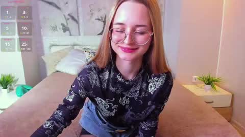 Snapshot of tiffanyhunt chatting on February 2025 02:35:02 PM Tiffany online show from February 2025 02:35:02 PM