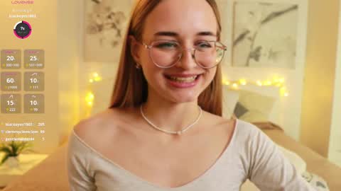 Snapshot of tiffanyhunt chatting on February 2025 01:49:02 PM Tiffany online show from February 2025 01:49:02 PM