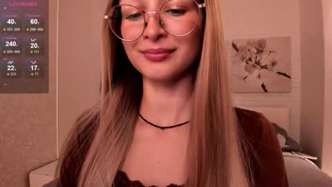 Snapshot of tiffanyhunt chatting on September 2025 01:57:02 PM Tiffany online show from September 2025 01:57:02 PM