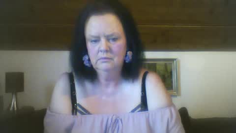 TiffanyMature online show from September 2025 02:19:01 PM