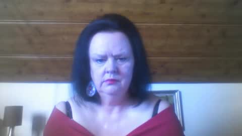 TiffanyMature online show from September 2025 08:59:01 AM