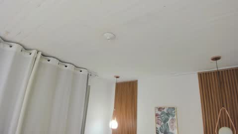 Tiffany online show from January 2026 01:05:02 PM