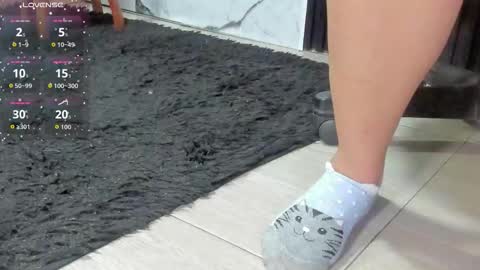 tiffanyy_deluxe online show from September 2025 08:47:01 PM