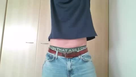 tigerjow941808 online show from December 2025 12:45:02 PM