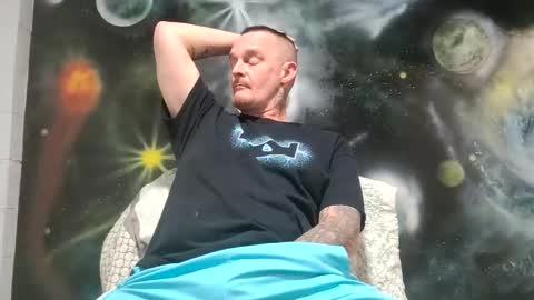 Snapshot of tigga21st chatting on October 2025 08:27:05 AM tigga21st online show from October 2025 08:27:05 AM