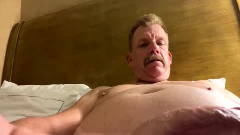 hotfirman92 online show from April 2026 01:01:01 PM