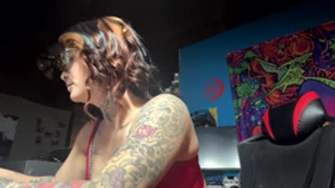 tightpussy6769 online show from December 2025 02:01:01 PM