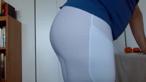 Tightshortsspank online show from February 2025 07:38:01 PM