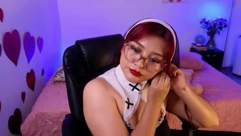 Tila Tequila online show from February 2026 02:37:01 PM