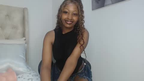 Tilly online show from May 2026 11:48:02 AM