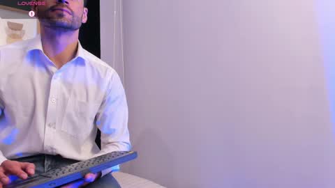 Snapshot of tim__watson chatting on February 2025 02:42:02 AM Tim online show from February 2025 02:42:02 AM