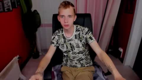 Snapshot of tim_blackk chatting on October 2025 10:35:02 AM Tim online show from October 2025 10:35:02 AM