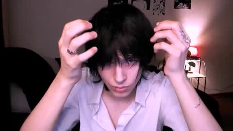 timi_moon online show from November 2025 08:03:01 PM