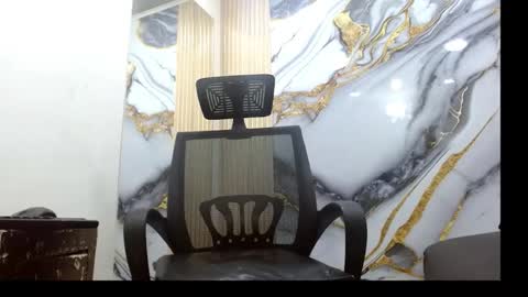 Timm online show from December 2025 08:03:02 PM