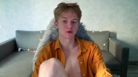 Snapshot of timmy7topcut chatting on October 2025 08:29:01 AM Timmy online show from October 2025 08:29:01 AM