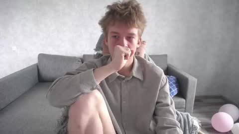 Snapshot of timmy7topcut chatting on April 2026 05:30:01 AM Timmy online show from April 2026 05:30:01 AM