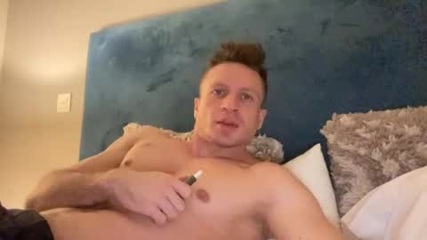 Snapshot of timtim777888 chatting on December 2024 01:04:02 AM Tim online show from December 2024 01:04:02 AM