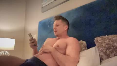 Snapshot of timtim777888 chatting on December 2024 10:06:02 PM Tim online show from December 2024 10:06:02 PM