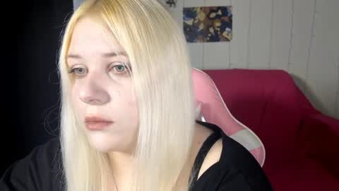 Tina  online show from April 2026 07:36:02 AM