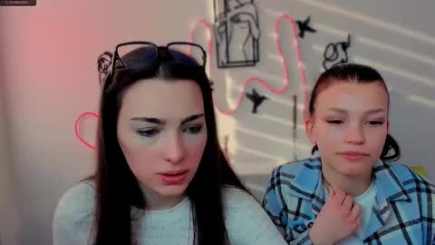 Snapshot of tina_golden1 chatting on March 2026 06:28:02 AM tina_golden1 online show from March 2026 06:28:02 AM