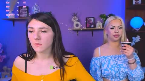 Snapshot of tina_golden1 chatting on April 2026 03:31:02 PM tina_golden1 online show from April 2026 03:31:02 PM