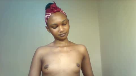 Tina online show from November 2025 12:22:02 PM