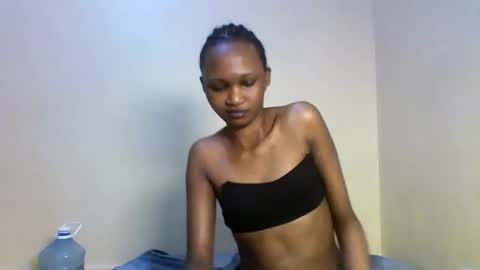 Tina online show from November 2025 01:55:02 PM