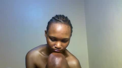 Tina online show from November 2025 02:06:02 PM